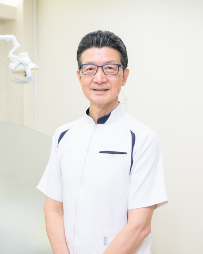 歯科医師 　 金子富士雄